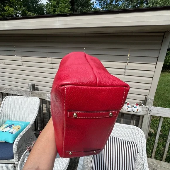 Dooney & Bourke Vintage Pebble Grain Logo Lock Hobo Bag - Picture 11 of 17